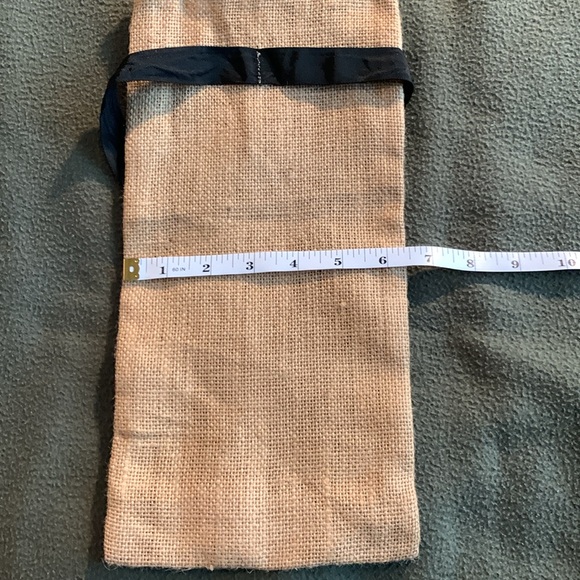 Monogram “C” burlap wine bag with black ribbon tie. Approximately 6 1/2” x 13” - Picture 5 of 5